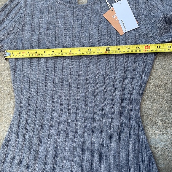 NWT Reformation Evan Cashmere Sweater Dress - Picture 9 of 10